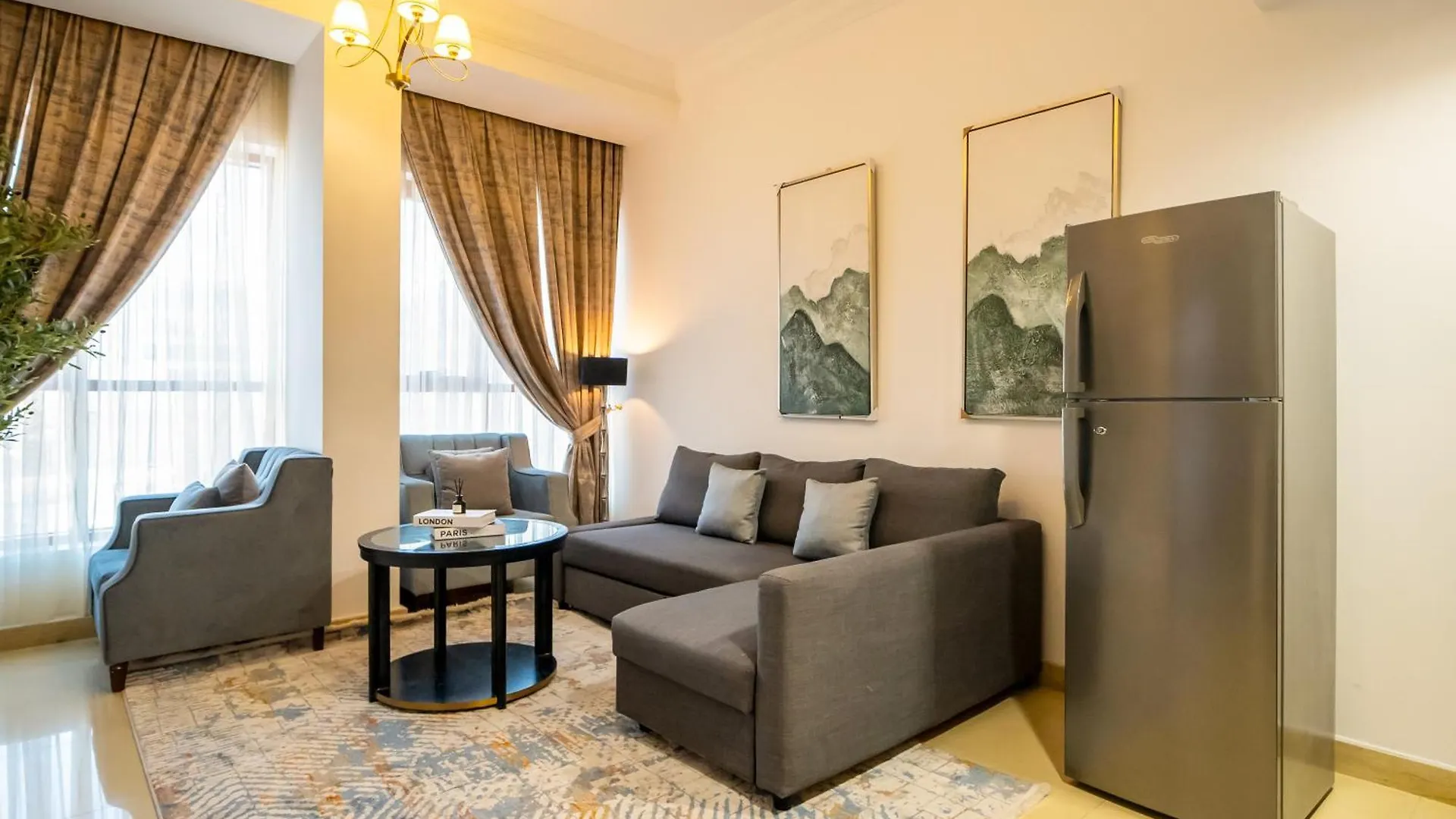 1Bhk , 5 Mins From Dxb Airport & Metro Apartment Dubai