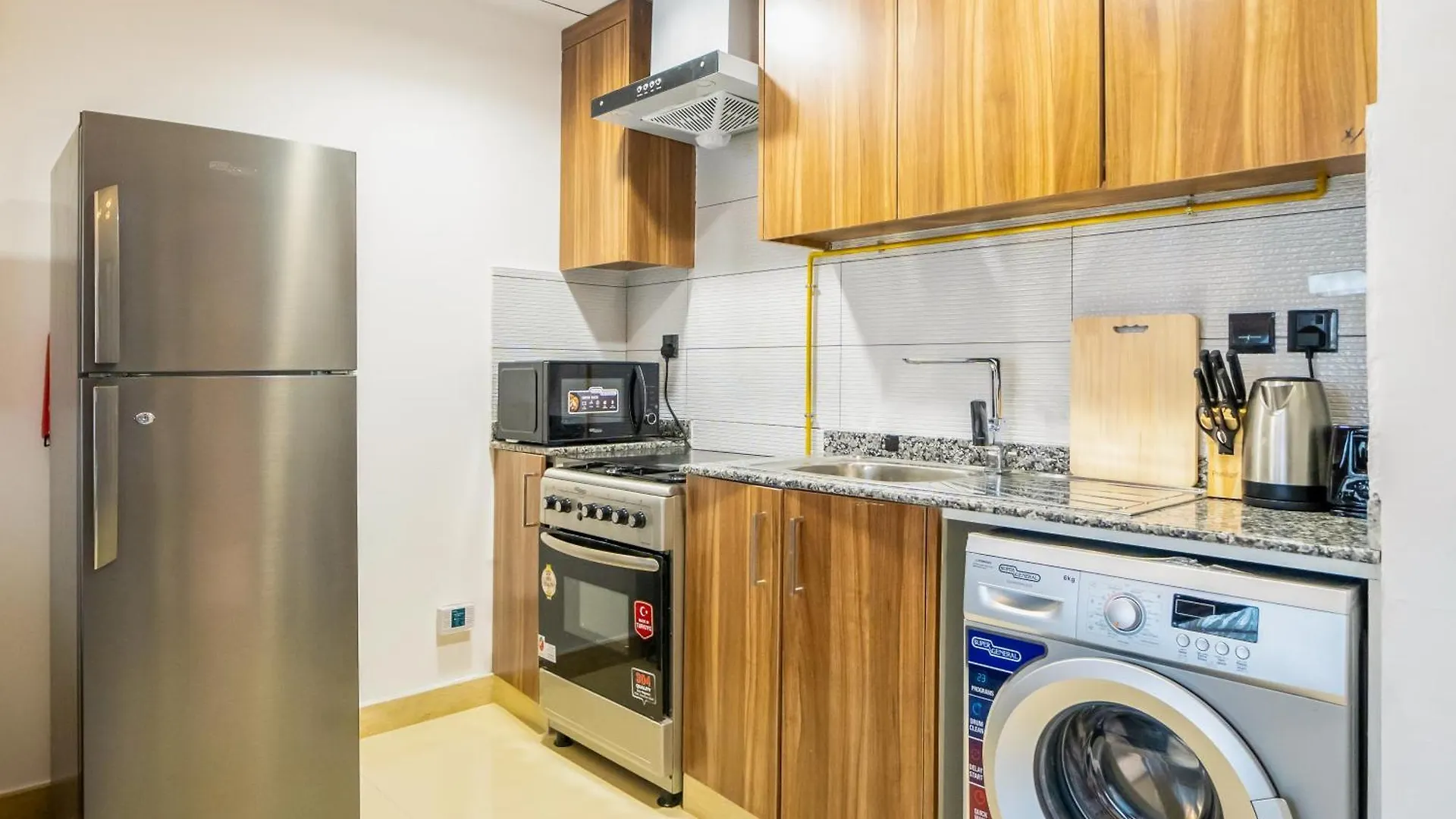 1Bhk , 5 Mins From Dxb Airport & Metro Apartment Dubai 0*,  United Arab Emirates
